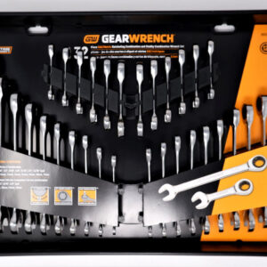 Gearwrench 32 pc Set 39327 wrenches in package